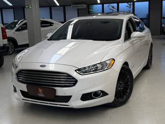 FORD FUSION 2.0 TITANIUM 16V HÍBRIDO 4P AUTOMÁTICO